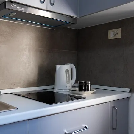 Skanderbeg Square App - The Nest *