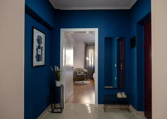 Skanderbeg Square App - The Nest * Tirana